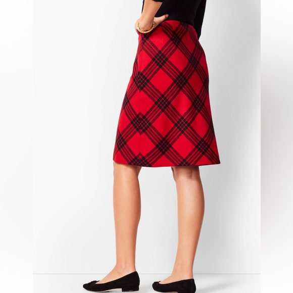 Talbots Women’s 6 Twill A-Line Red “Country Plaid” Lined Wool Blend Skirt - Picture 2 of 12